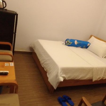 102 House Hotel Хошимин Екстериор снимка